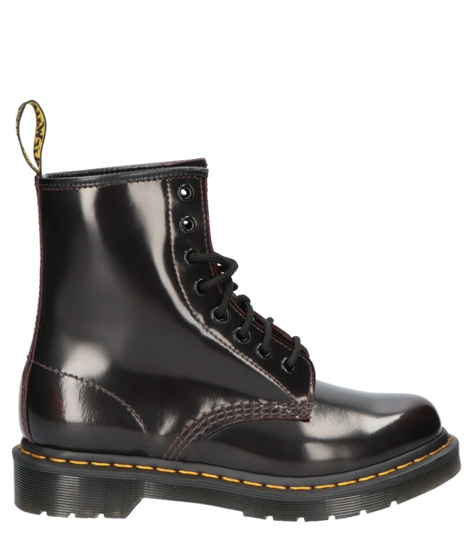 Dr. Martens veterboot <span>13661601.1460</span> 13661601.1460 rood - www.bremmerschoenen.info - Bremmer Schoenen