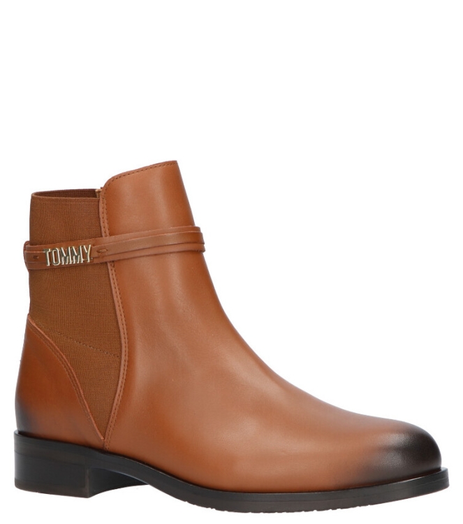 Tommy Hilfiger Enkellaars <span>FW0FW05155 GOW</span> FW0FW05155 GOW cognac - www.bremmerschoenen.info - Bremmer Schoenen