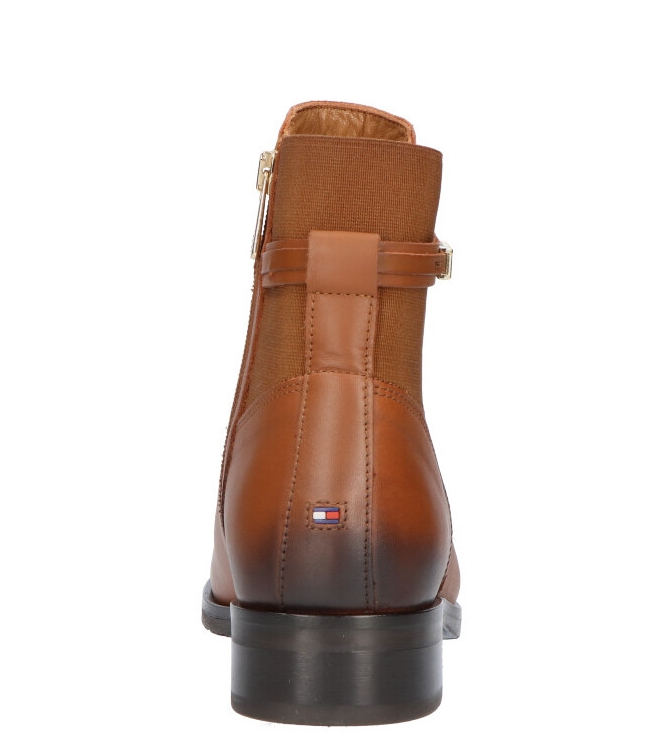 Tommy Hilfiger Enkellaars <span>FW0FW05155 GOW</span> FW0FW05155 GOW cognac - www.bremmerschoenen.info - Bremmer Schoenen