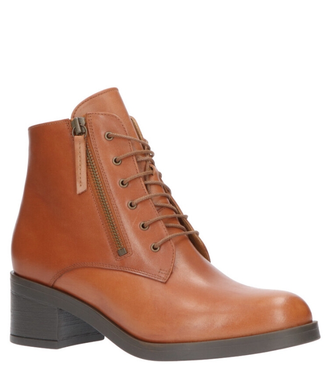 Verhulst veterboot <span>0447-113-144 Olivia</span> 0447-113-144 Olivia cognac - www.bremmerschoenen.info - Bremmer Schoenen