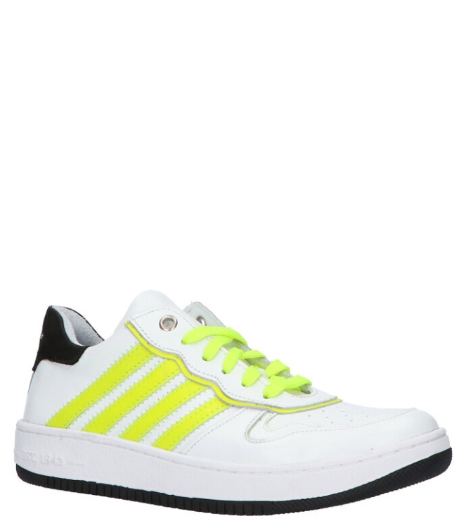 Track Style sneaker <span>321365 600</span> 321365 600 wit - www.bremmerschoenen.info - Bremmer Schoenen