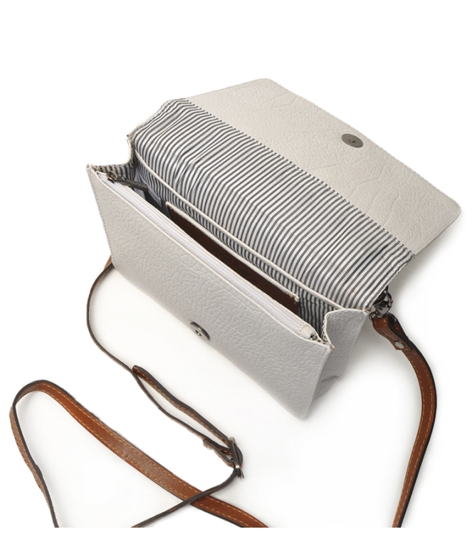Berba Kleptas <span>125-039-05</span> 125-039-05 wit - www.bremmerschoenen.info - Bremmer Schoenen