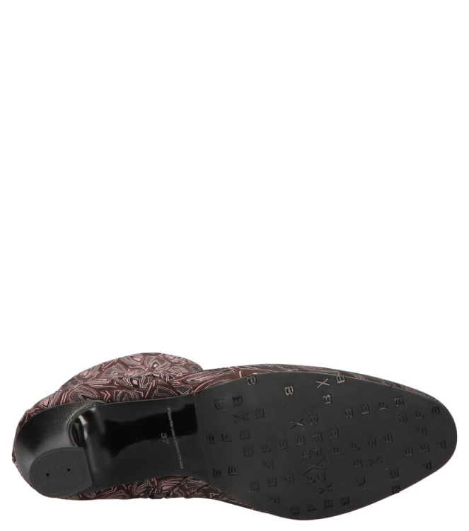 Floris van Bommel enkellaarsje <span>Sassi  01.06 SFW-50043 21-01</span> Sassi  01.06 SFW-50043 21-01 bruin - www.bremmerschoenen.info - Bremmer Schoenen