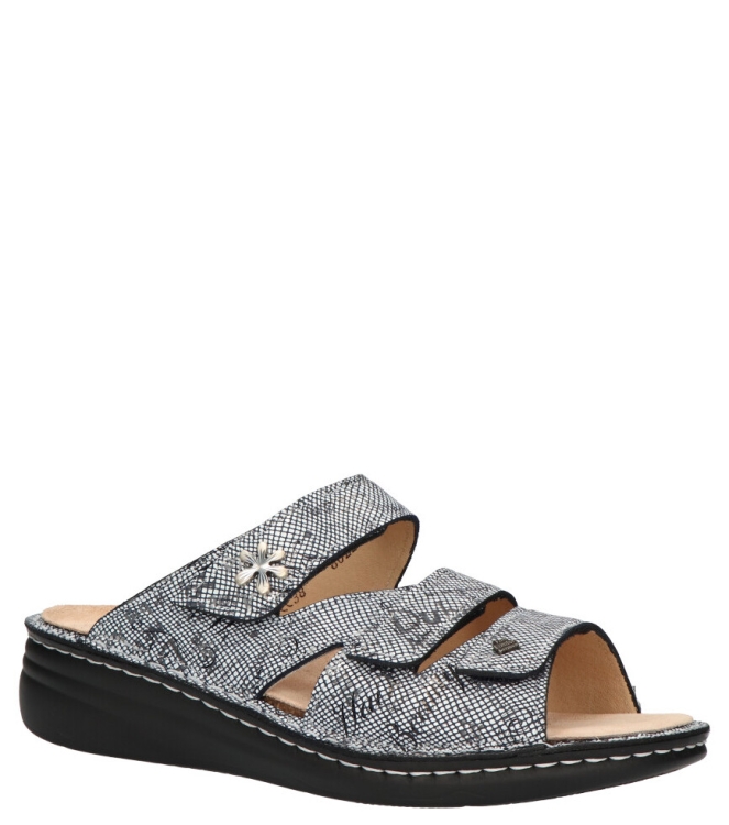 Finn Comfort slipper <span>2640 732241 Grenada</span> 2640 732241 Grenada blauw - www.bremmerschoenen.info - Bremmer Schoenen