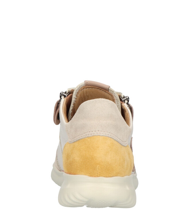 Hartjes sneaker <span>162.1142 32/62 Breeze</span> 162.1142 32/62 Breeze beige - www.bremmerschoenen.info - Bremmer Schoenen