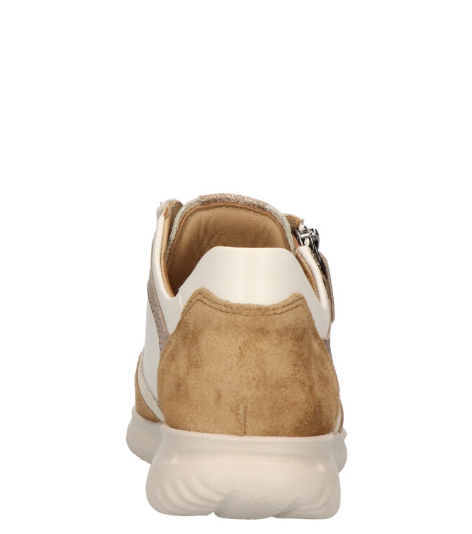 Hartjes sneaker <span>162.1131 07/32 Breeze</span> 162.1131 07/32 Breeze beige - www.bremmerschoenen.info - Bremmer Schoenen