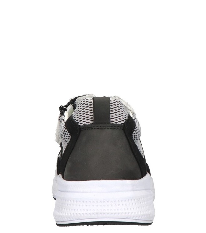 Track Style Track style sneaker <span>324385 589 Floris Fox</span> 589 Black Track style sneaker <span>324385 589 Floris Fox</span> 324385 589 Floris Fox wit - www.bremmerschoenen.info - Bremmer Schoenen