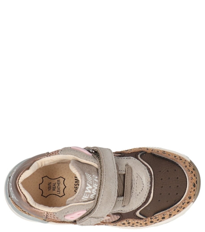 Shoesme Shoesme sneaker <span>ST24W008-D</span> Bronze Black Dots Shoesme sneaker <span>ST24W008-D</span> ST24W008-D brons - www.bremmerschoenen.info - Bremmer Schoenen