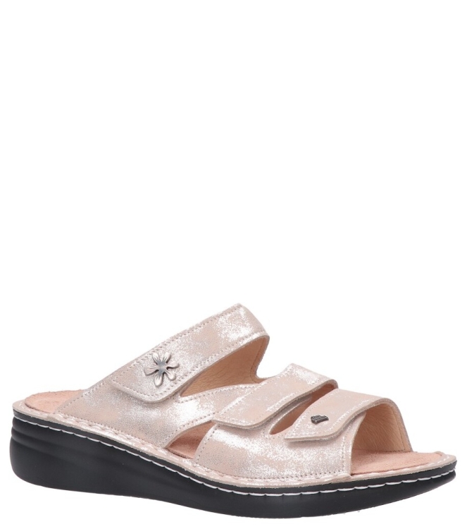 Finn Comfort slipper <span>2640 843525 Grenada</span> 2640 843525 Grenada beige - www.bremmerschoenen.info - Bremmer Schoenen