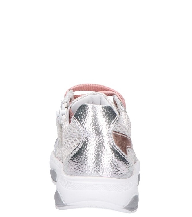 Twins Twins sneaker <span>326120 991 Selah Swing</span> 991 Silver Twins sneaker <span>326120 991 Selah Swing</span> 326120 991 Selah Swing goud - www.bremmerschoenen.info - Bremmer Schoenen