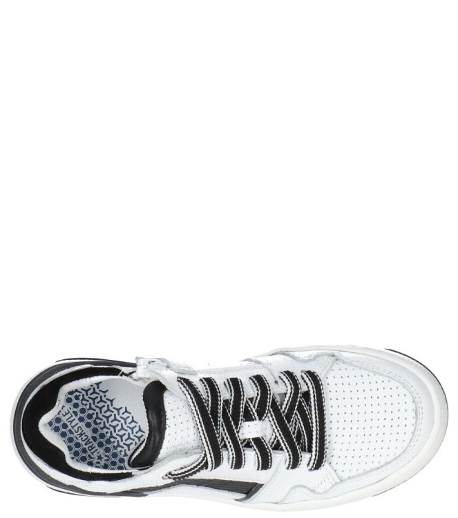 Track Style sneaker <span>326360 589 Boy Bond</span> 326360 589 Boy Bond wit - www.bremmerschoenen.info - Bremmer Schoenen