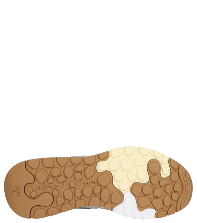 Floris van Bommel sneaker <span>SFW-10164 34-01 Treni 02.00</span> SFW-10164 34-01 Treni 02.00 beige - www.bremmerschoenen.info - Bremmer Schoenen