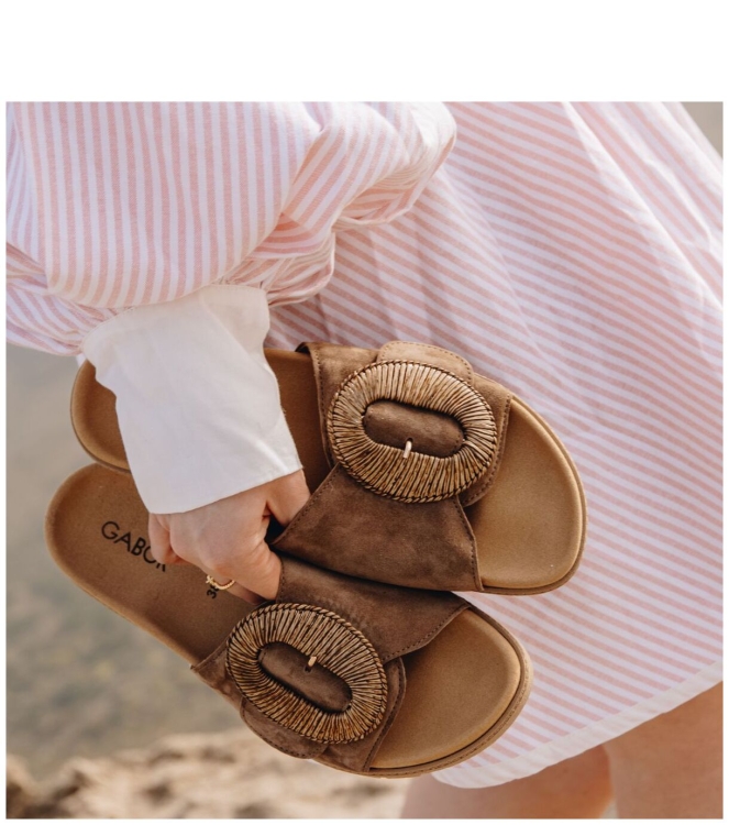 Gabor slipper <span>83.742.14</span> 83.742.14 beige - www.bremmerschoenen.info - Bremmer Schoenen