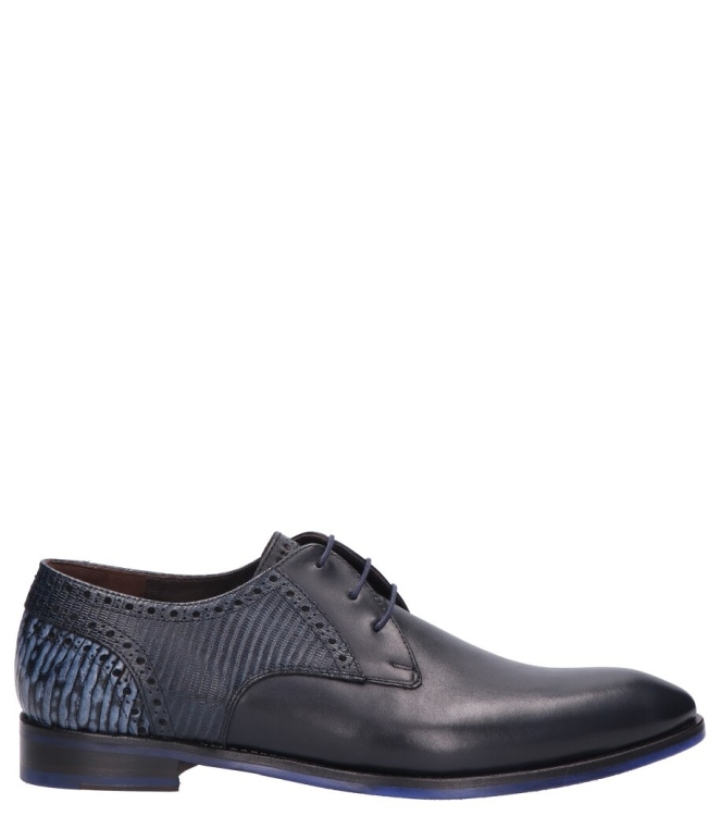 Floris van Bommel geklede schoen <span>De Stapper 39.26 SFM-30361 41-03</span> De Stapper 39.26 SFM-30361 41-03 blauw - www.bremmerschoenen.info - Bremmer Schoenen