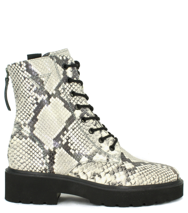 Paul Green veterboot <span>9581-035</span> 9581-035 wit - www.bremmerschoenen.info - Bremmer Schoenen